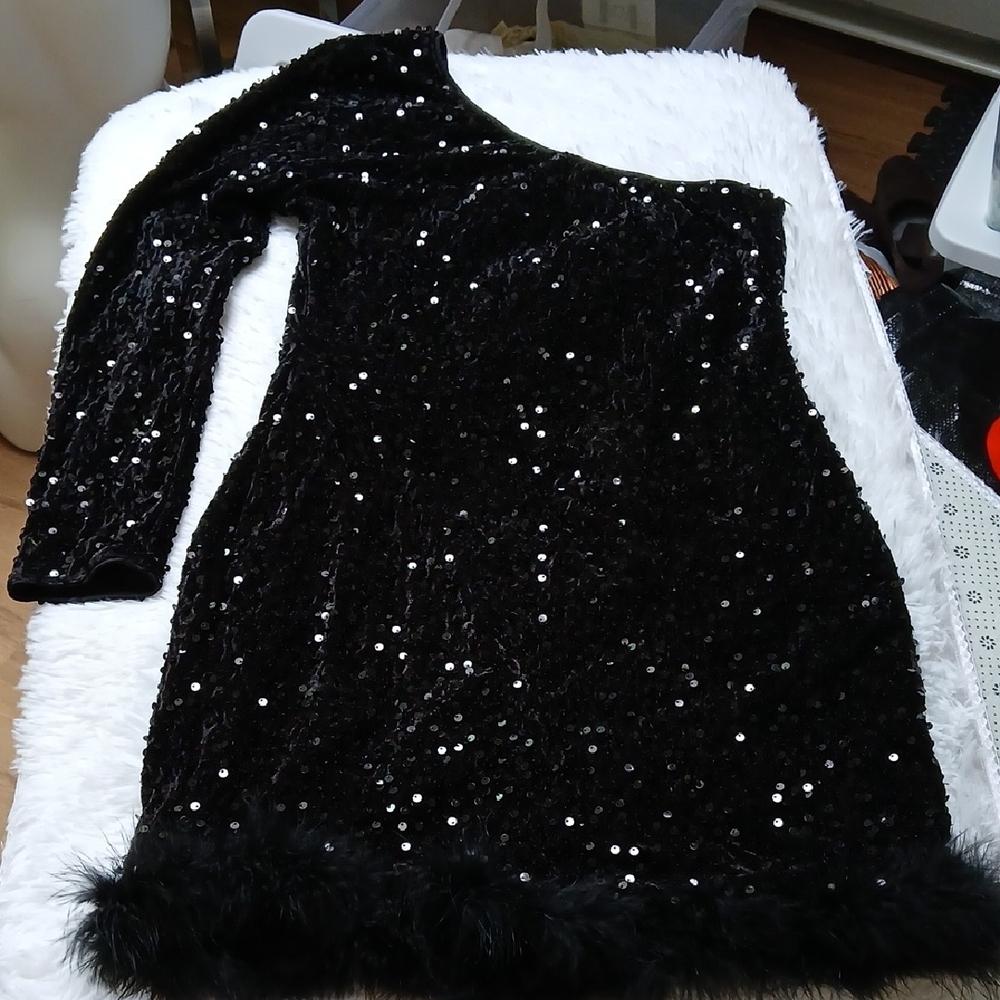 Whimsigoth Dark Black Sequin Feather Trim One-Shoulder Midi Party Prom Dress - Picture 9 of 15